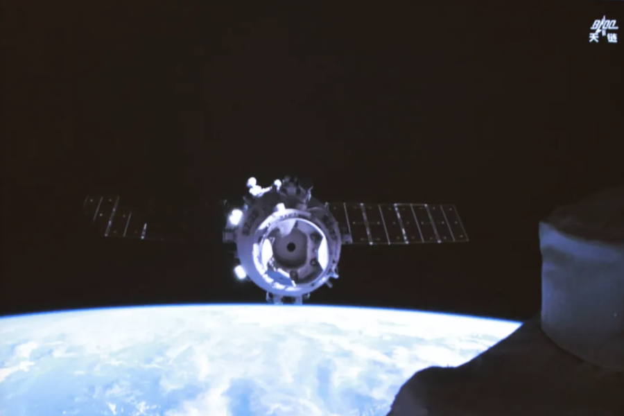 中国载人航天工程首次应急发射任务取得圆满成功